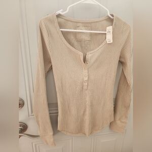 Aerie Ribbed Button Down Henley Taupe Beige NWT - M